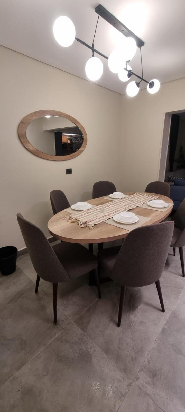 Luxury Apartment El Mohandessen Каїр Екстер'єр фото