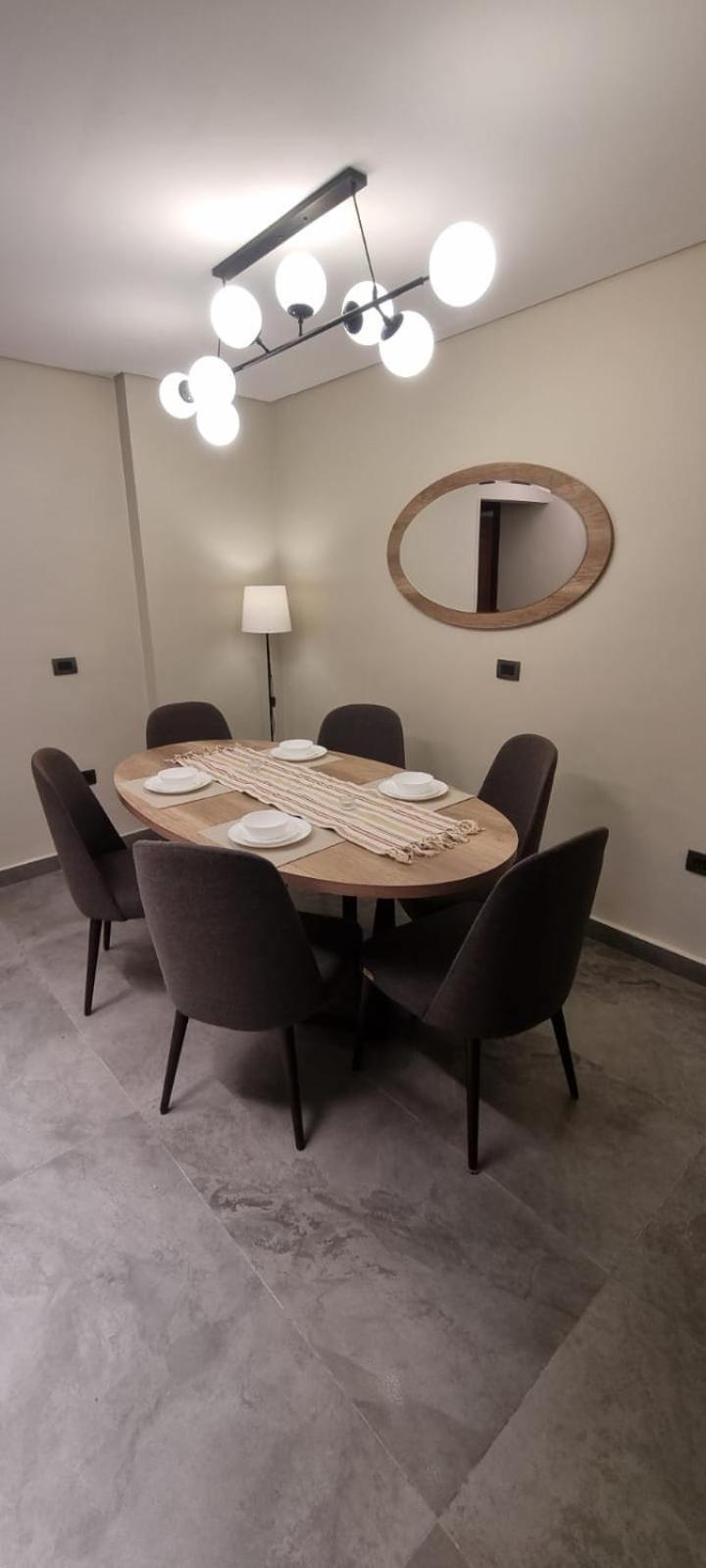 Luxury Apartment El Mohandessen Каїр Екстер'єр фото